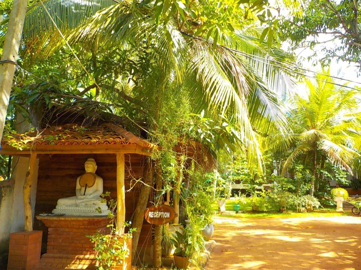 Liyana Holiday Resort Anuradhapura Εξωτερικό φωτογραφία